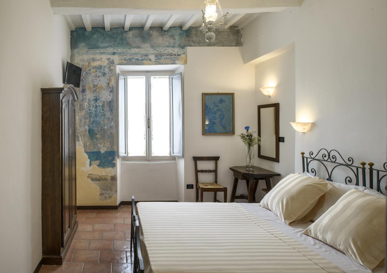 Hotel Porta Marmorea Gubbio Exterior photo